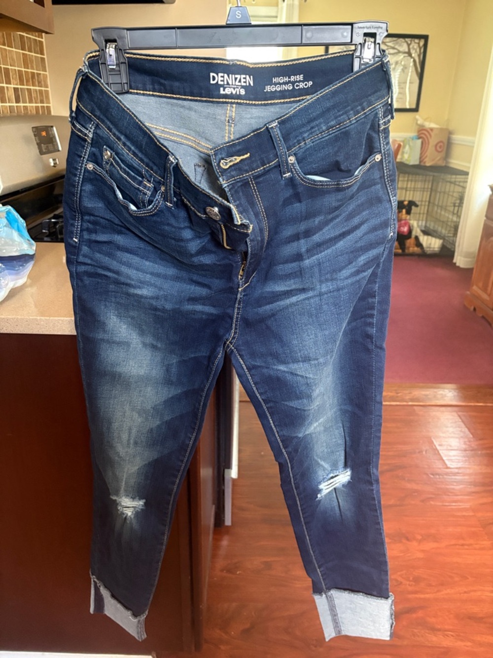 High-Rise Dark Blue Jegging Crop